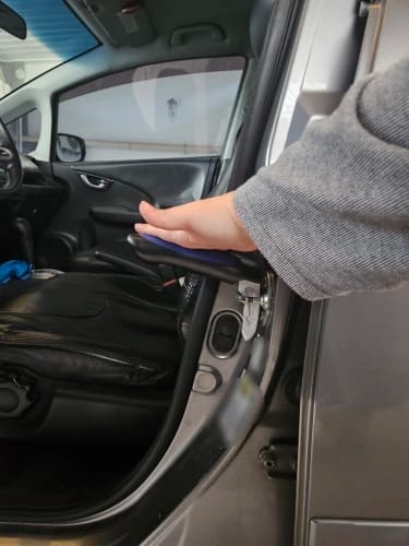 Photo envoyée par Marie — poignée d'assistance voiture SolideOui
